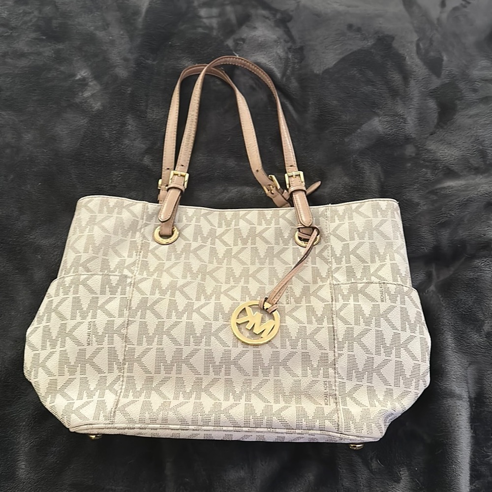 White and Cream Michael Kors bag